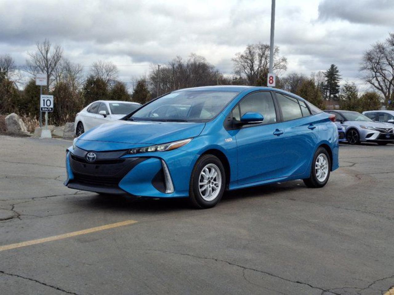 Used 2022 Toyota Prius Prime Upgrade | Leather | Navigation| Adaptive Cruise| Heated Seats + Steering| Apple Carplay & more!! for sale in Guelph, ON