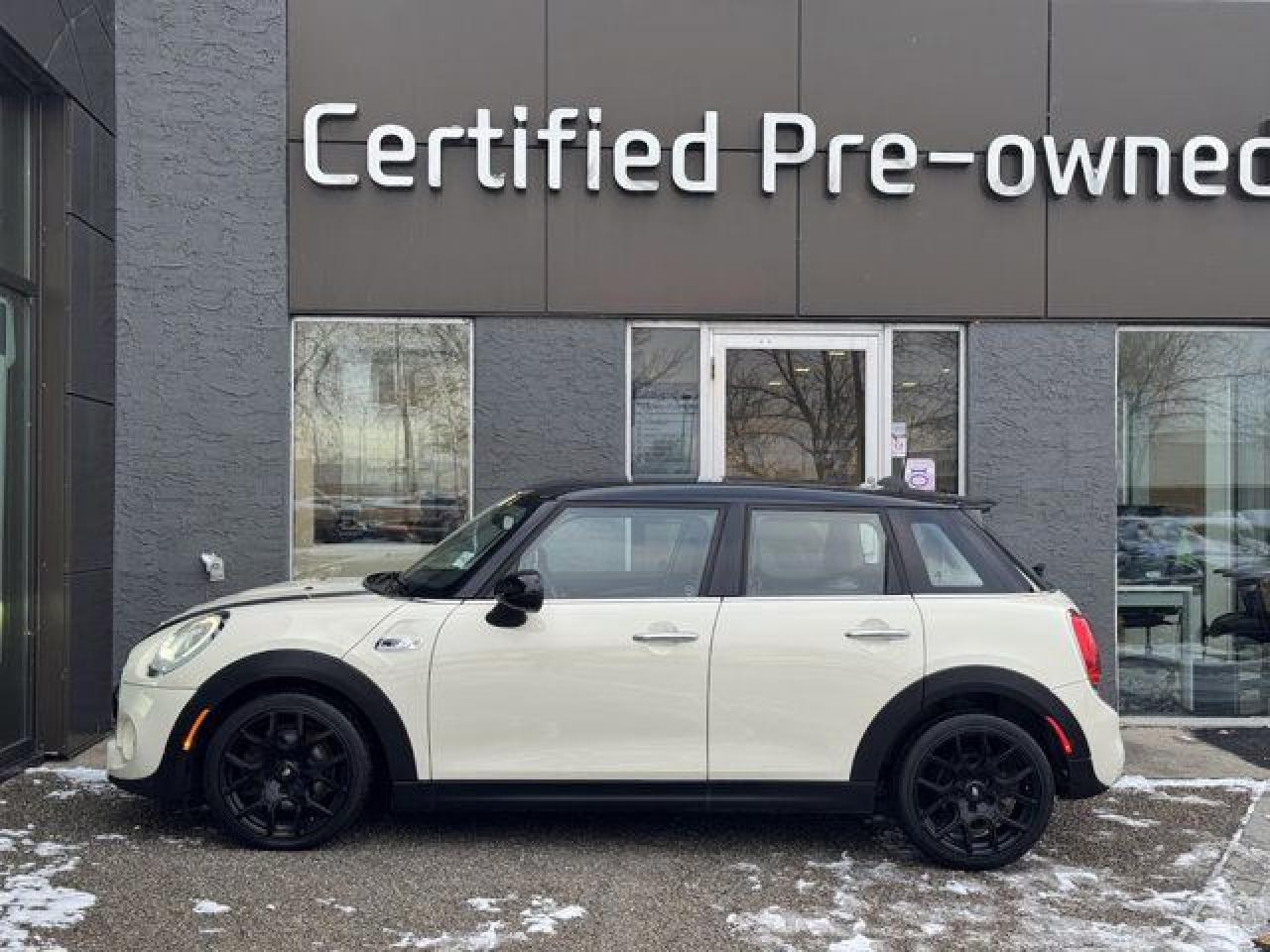 Used 2016 MINI Cooper Hardtop 5 Door S w/ TURBOCHARGED / LEATHER / PANORAMIC ROOF for sale in Calgary, AB