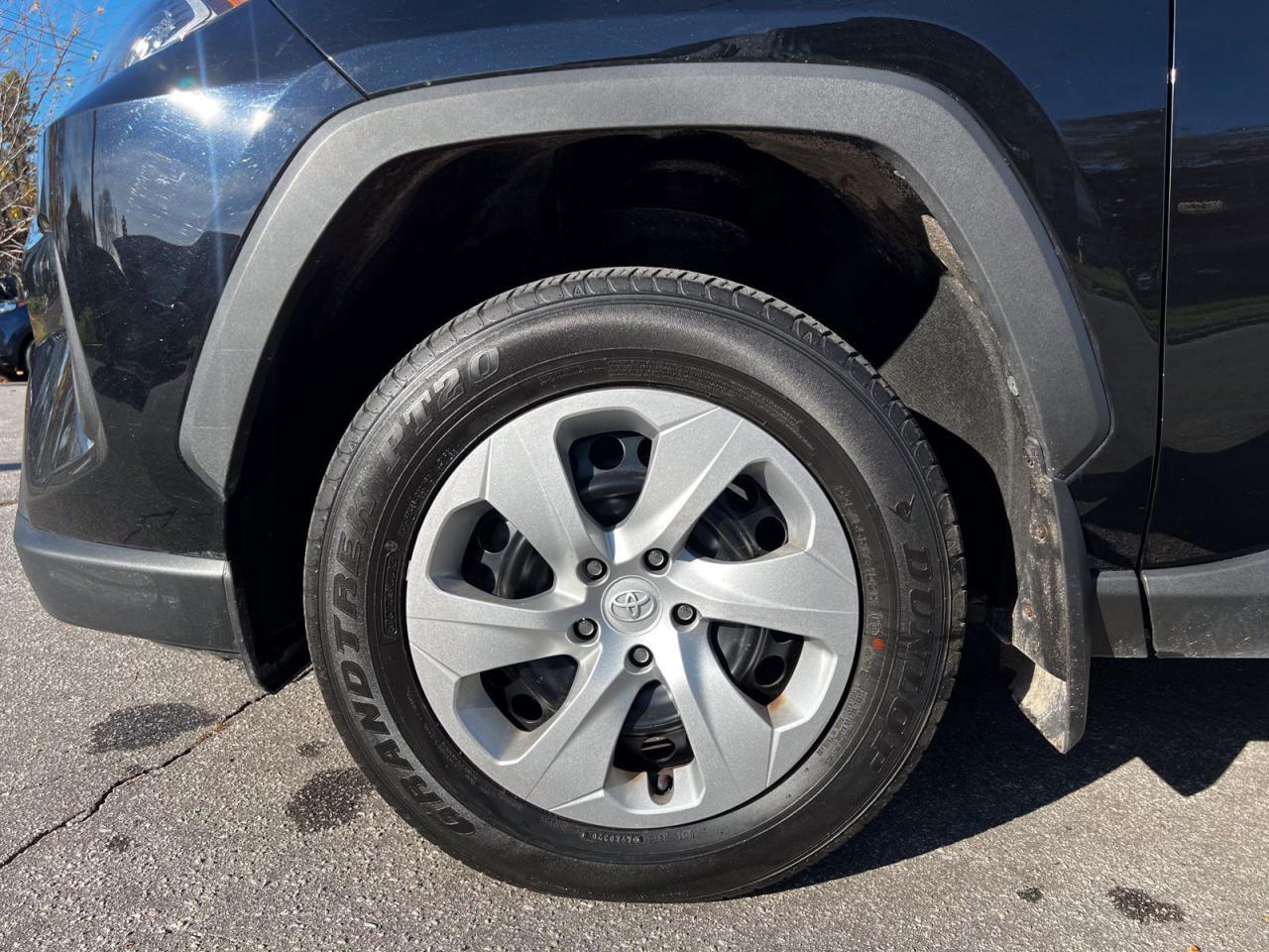 2020 Toyota RAV4 LE AWD - Photo #7