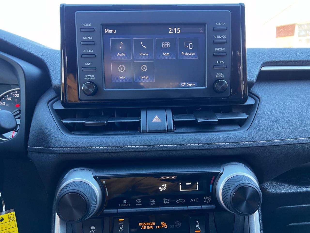 2020 Toyota RAV4 LE AWD - Photo #14