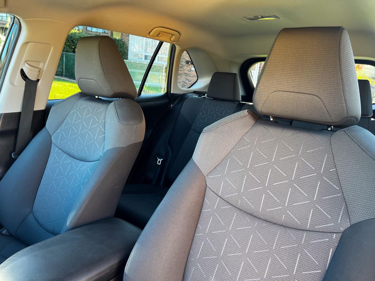 2020 Toyota RAV4 LE AWD - Photo #19