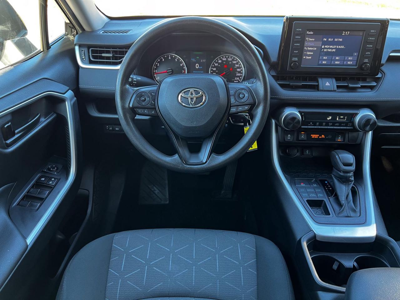 2020 Toyota RAV4 LE AWD - Photo #23