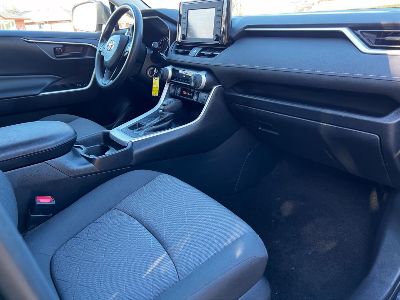 2020 Toyota RAV4 LE AWD - Photo #26