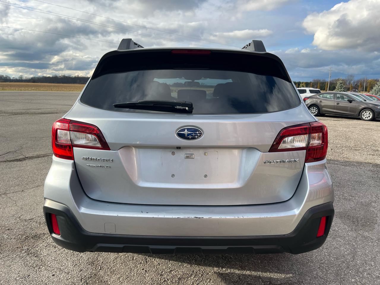 2018 Subaru Outback Backup Camera | Bluetooth | Cruise Control - Photo #4