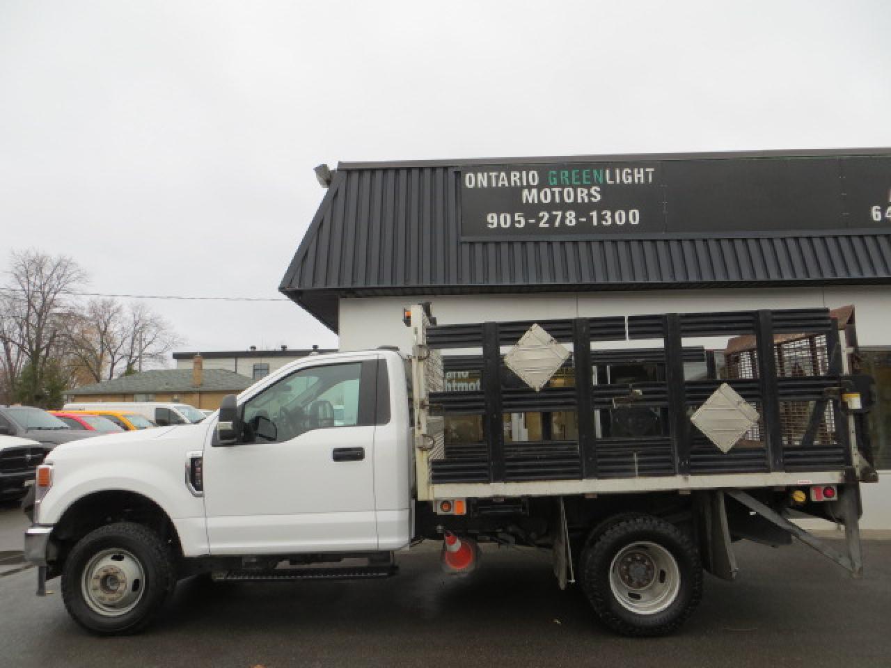 Used 2020 Ford F-350 CERTIFIED,4X4,DUALLY DUMPTRUCK WITH POWER LIFTGATE for sale in Mississauga, ON