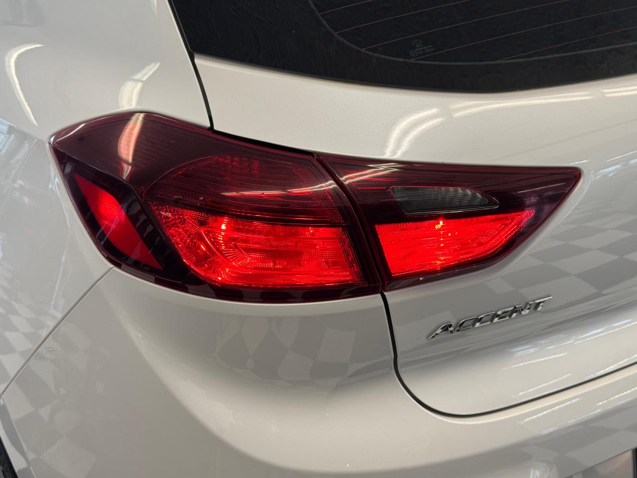 2019 Hyundai Accent Preferred+ApplePlay+Heated Seats+CLEAN CARFAX - Photo #58