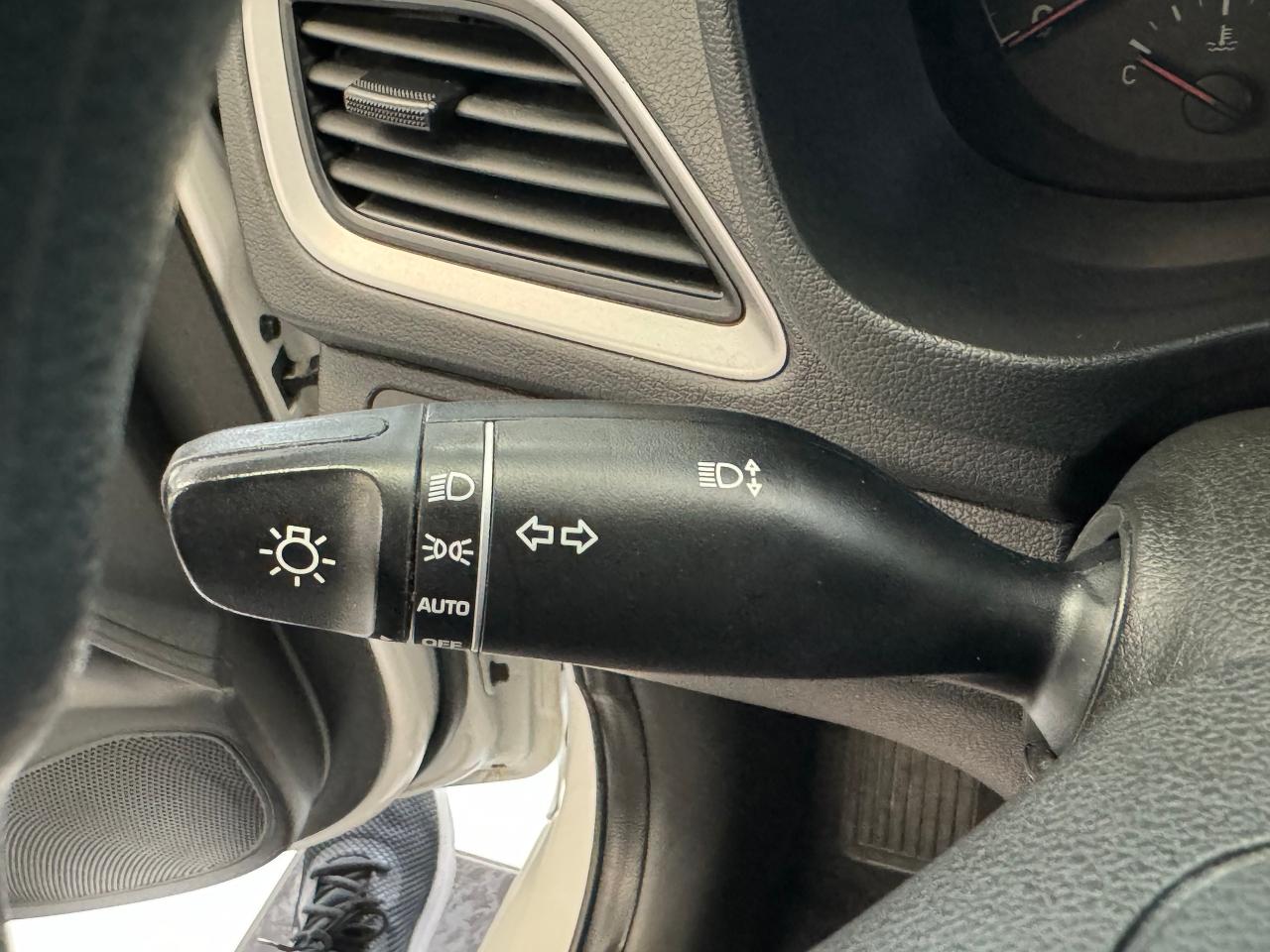 2019 Hyundai Accent Preferred+ApplePlay+Heated Seats+CLEAN CARFAX Photo105