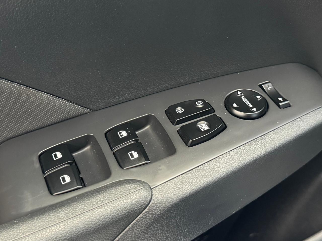 2019 Hyundai Accent Preferred+ApplePlay+Heated Seats+CLEAN CARFAX - Photo #46