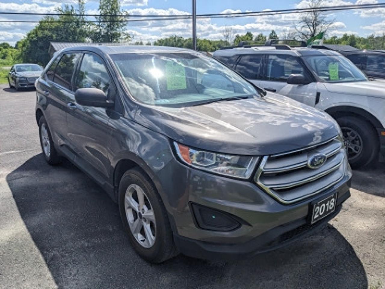 2018 Ford Edge SE EcoBoost AWD - Photo #3