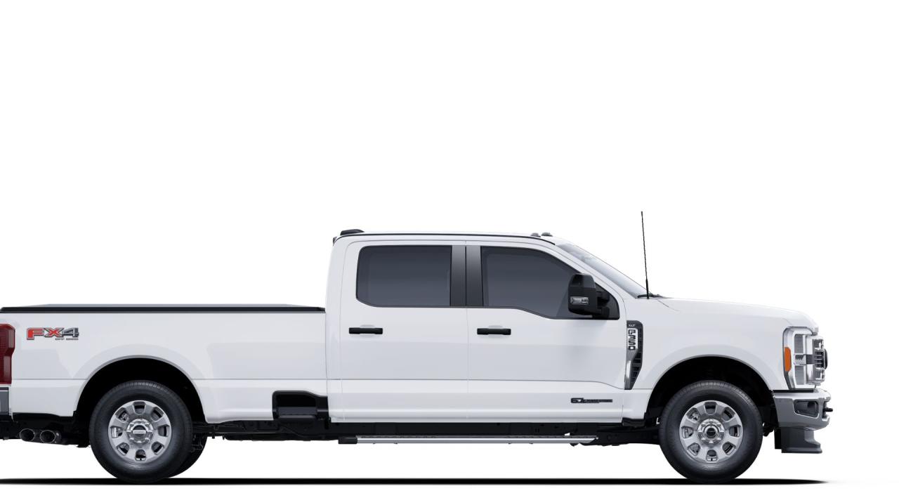 2025 Ford F-350 4X4 CREW CAB PICKUP/ Photo4