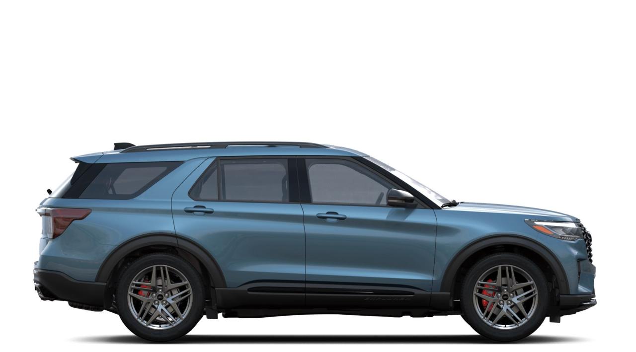 2025 Ford Explorer ST 4WD Photo4