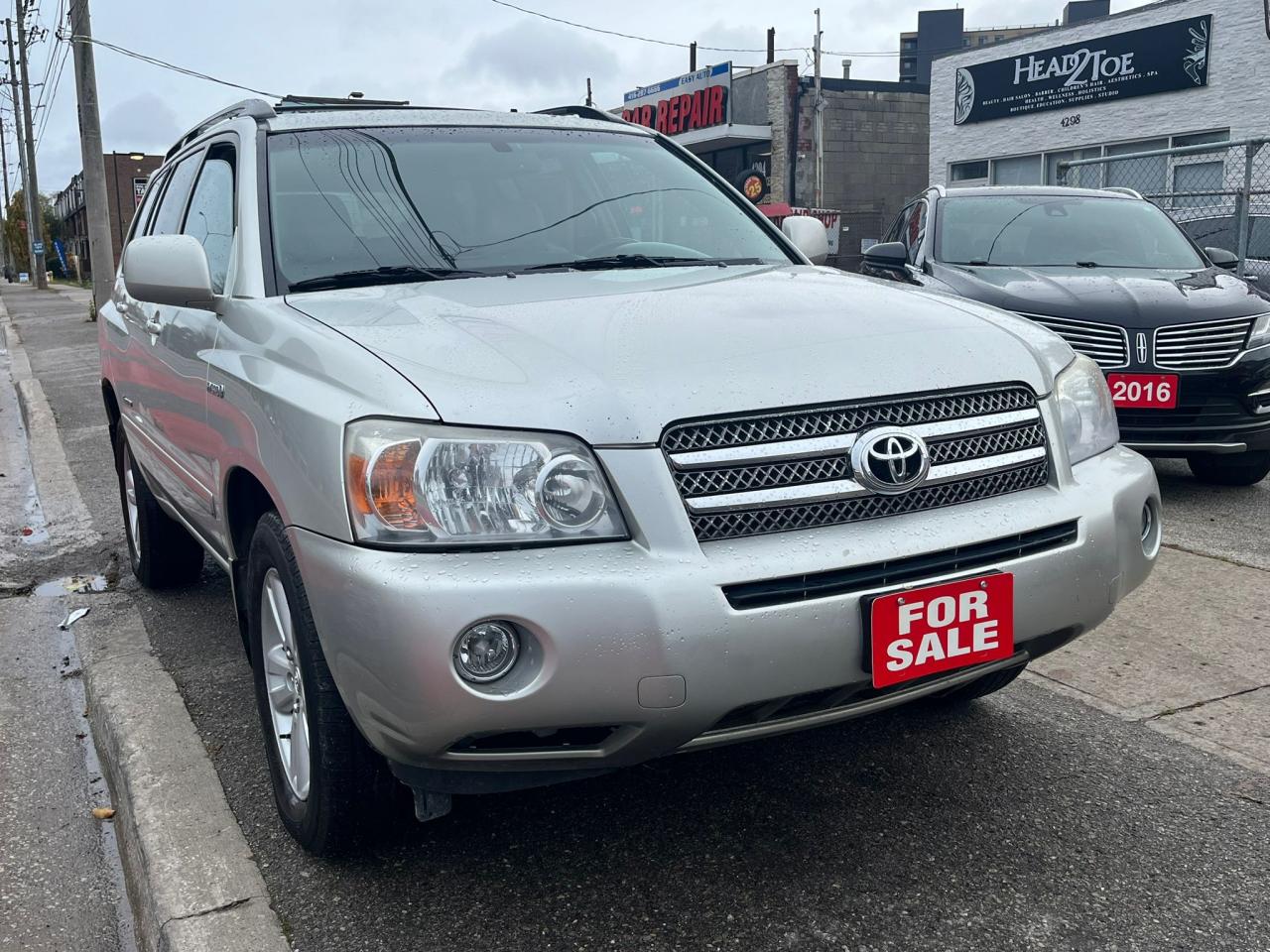 Used 2007 Toyota Highlander Limited-Hybrid-Leather-Sunroof-Heated Seats-7Seats for sale in Scarborough, ON