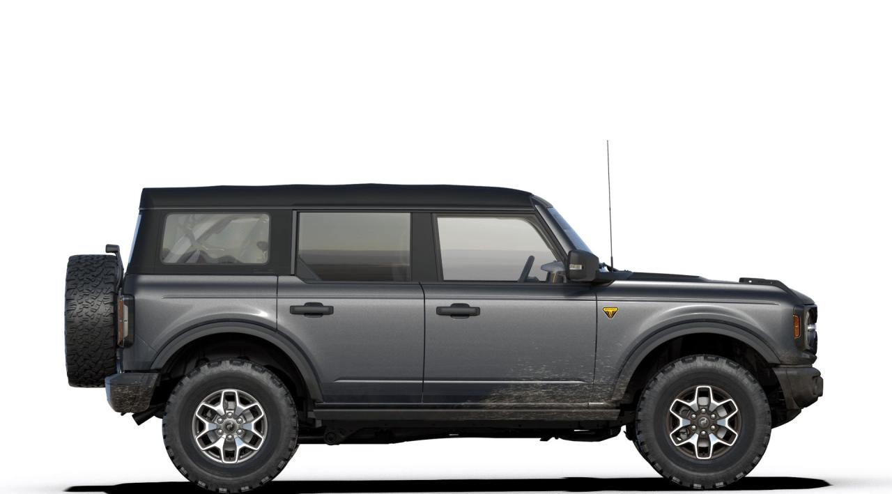 2025 Ford Bronco Badlands Photo4