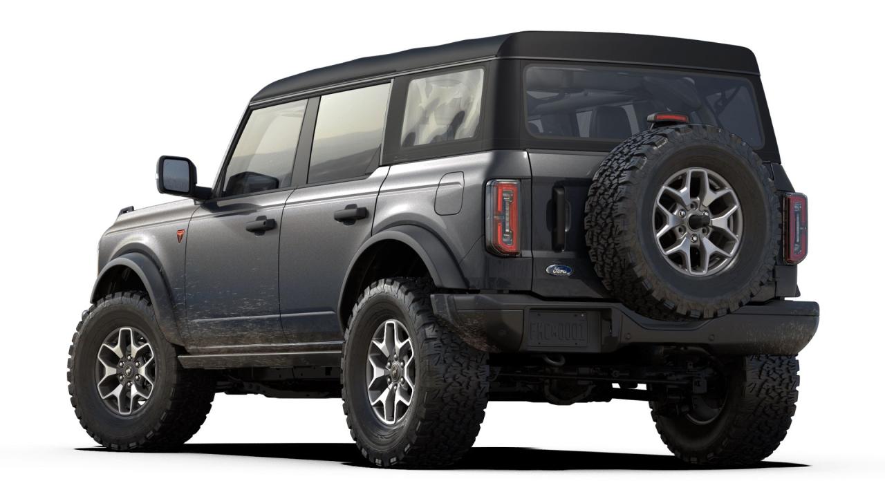 2025 Ford Bronco Badlands Photo1