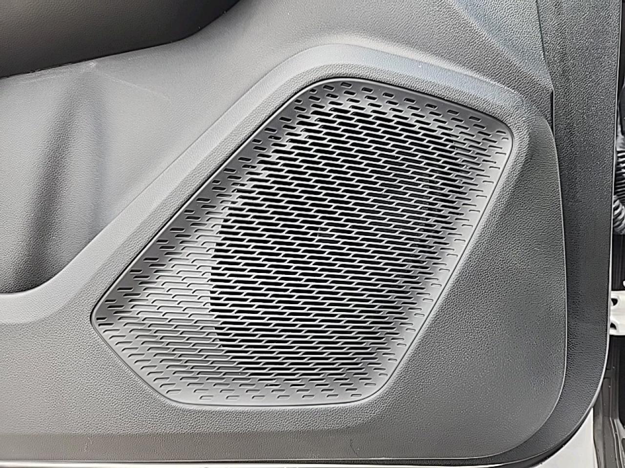 2025 Chevrolet Equinox EV RS Photo