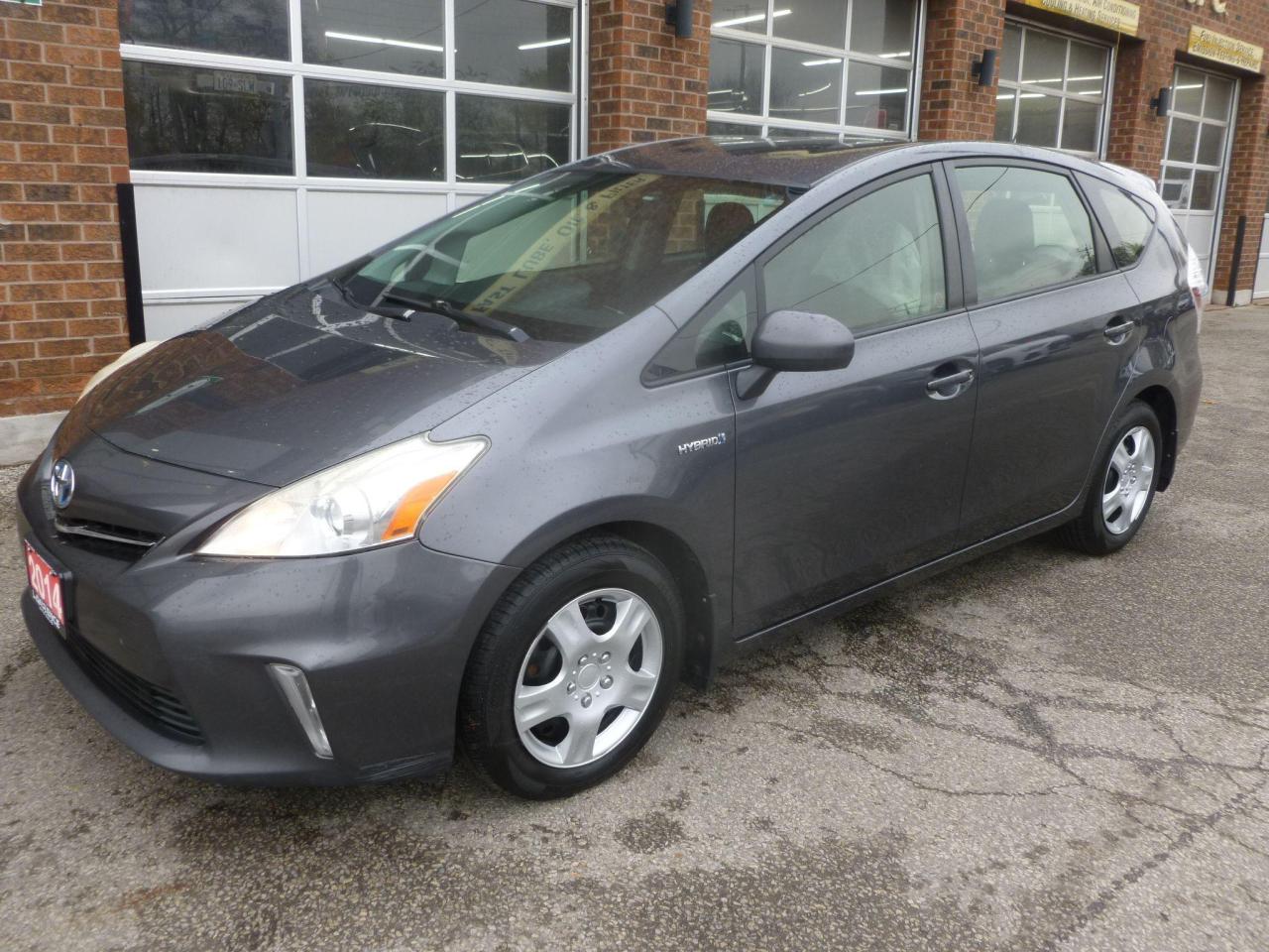 Used 2014 Toyota Prius v  for sale in Toronto, ON