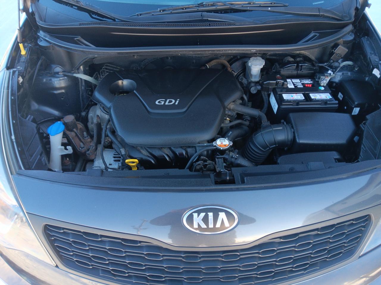 2013 Kia Rio EX, Automatic, Heated Seats - Photo #4