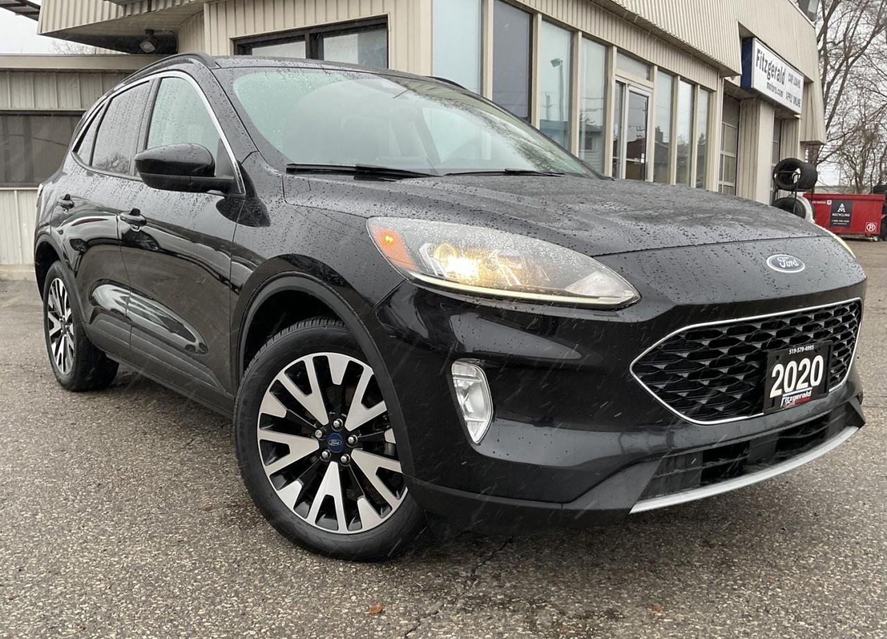 Used 2020 Ford Escape SEL 2.0L AWD - LTHR! NAV! BACK-UP CAM! BSM! PANO ROOF! for sale in Kitchener, ON