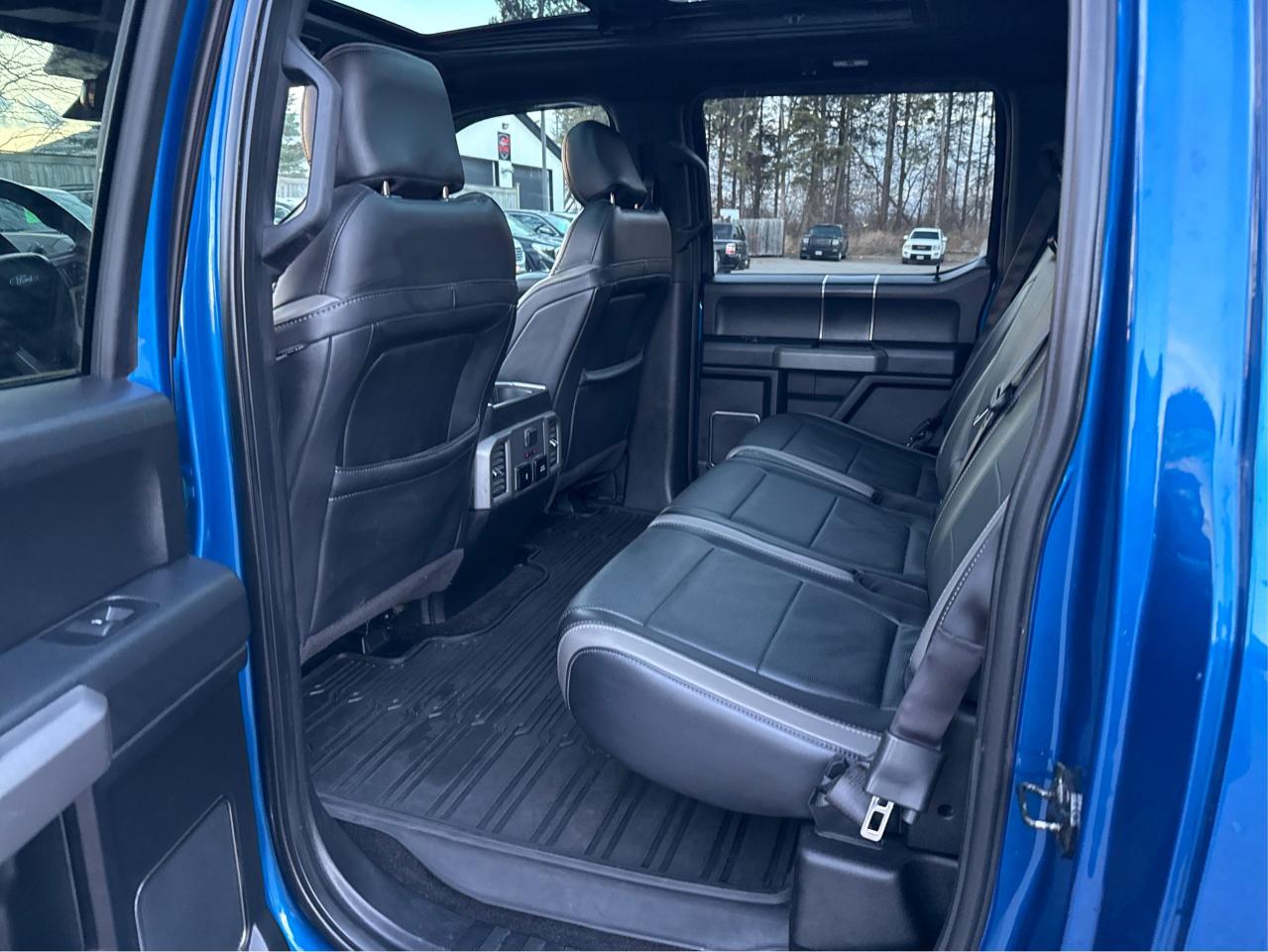 2018 Ford F-150 RAPTOR - Photo #10