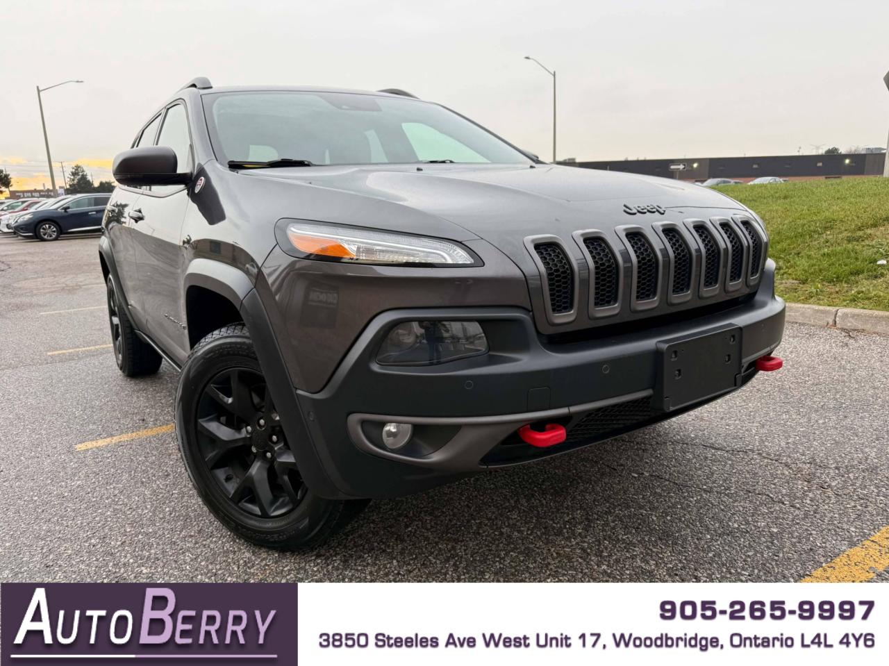 Used 2015 Jeep Cherokee 4WD 4dr Trailhawk for sale in Woodbridge, ON