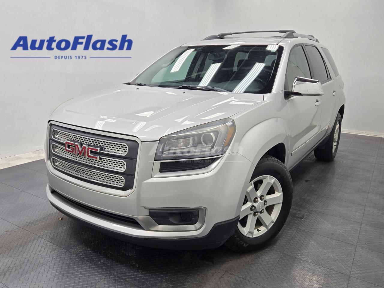 Used 2015 GMC Acadia SLE-2, 7 PASSAGERS, BANC CHAUFFANT, CAMERA for sale in Saint-Hubert, QC