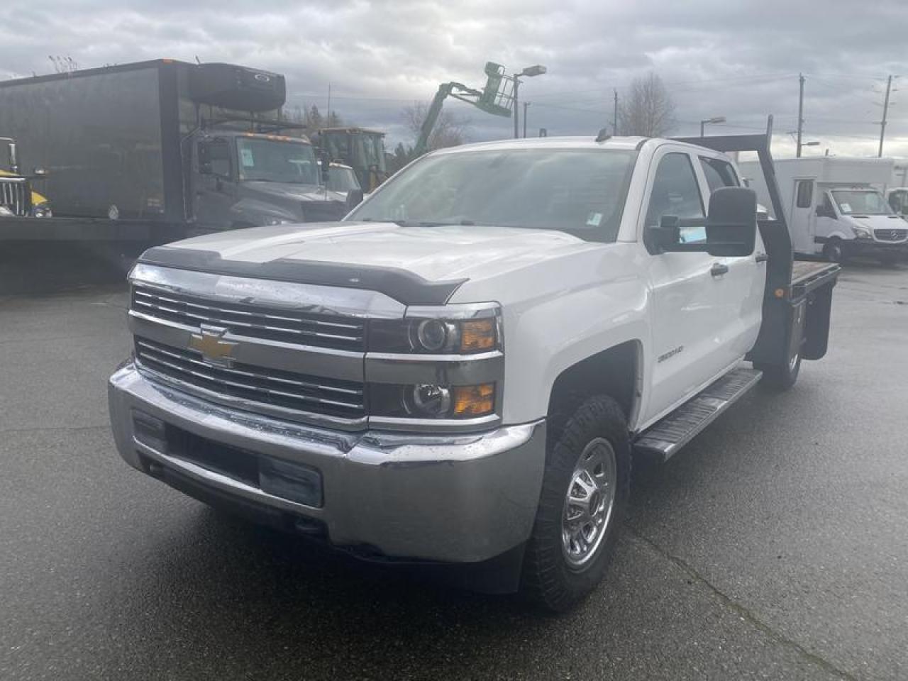 Used 2015 Chevrolet Silverado 3500HD 8 Foot Flat Deck 4WD for sale in Burnaby, BC