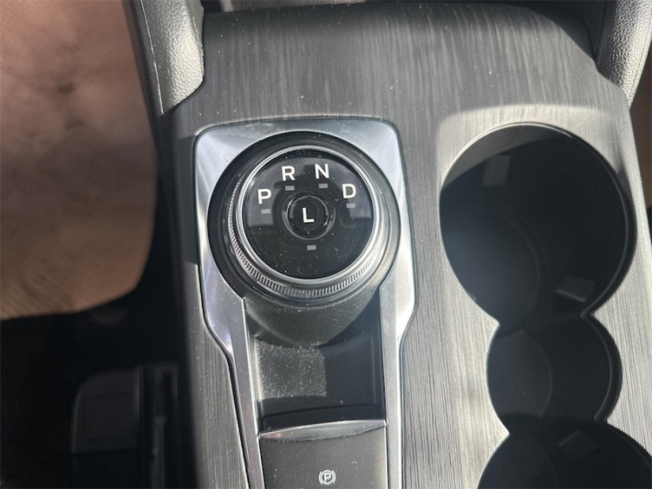 2025 Ford Escape PHEV  - Sunroof - Heated Seats Photo5