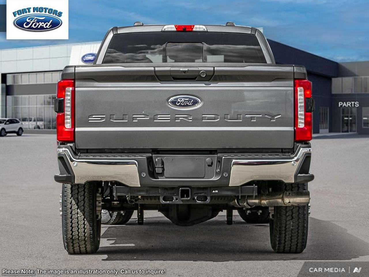 2024 Ford SUPERDUTY F-350® Lariat® Photo4