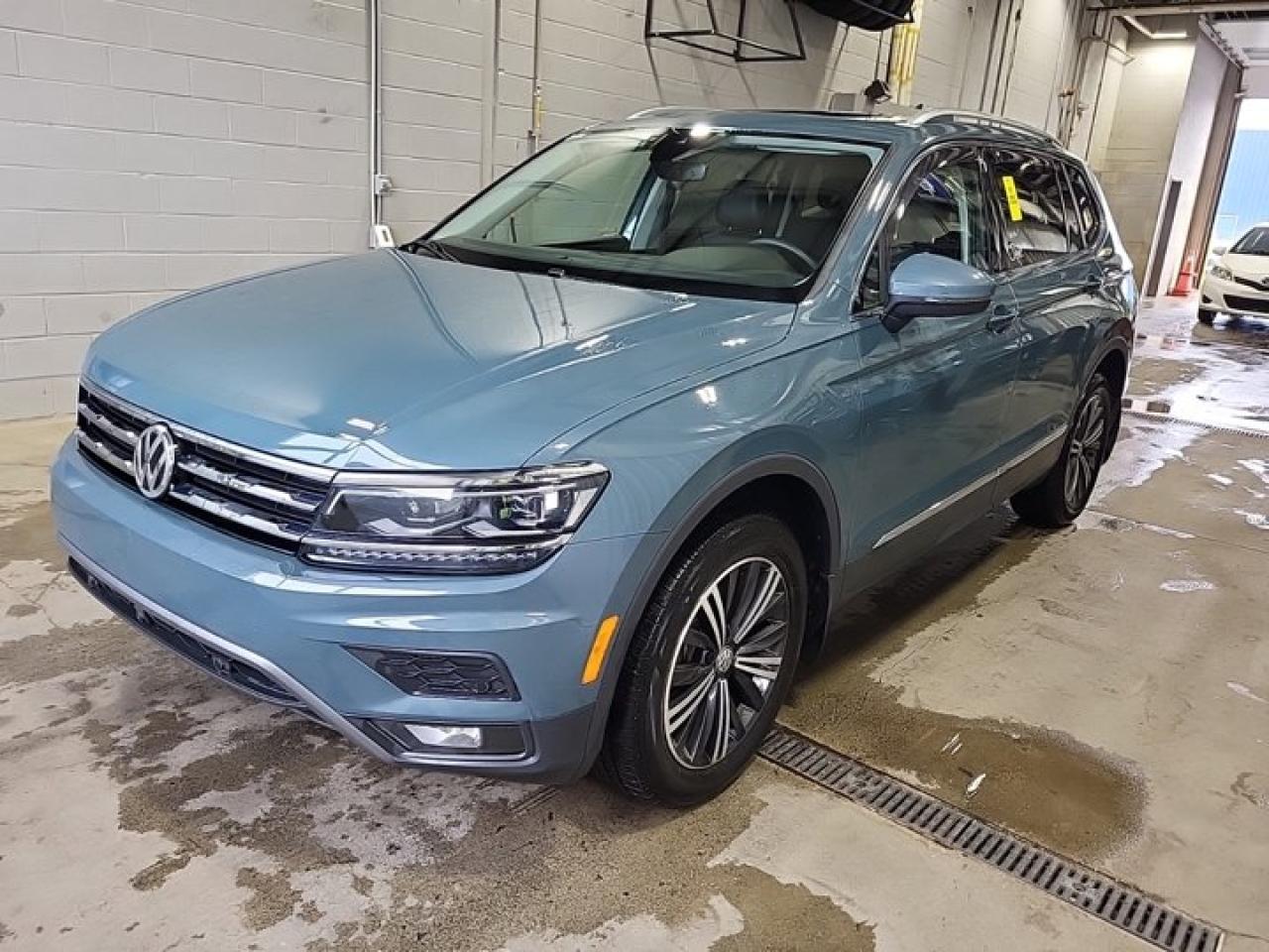 Used 2021 Volkswagen Tiguan Highline  AWD | Leather | Panoramic Sunroof | Nav | Heated Steering + Seats | Adaptive Cruise for sale in Guelph, ON