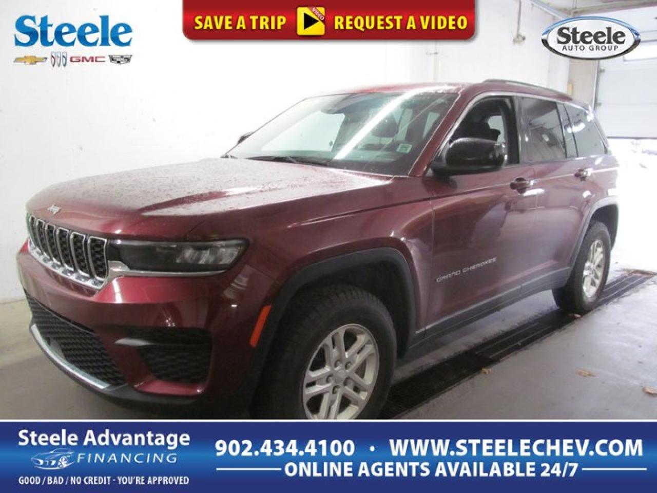 Used 2023 Jeep Grand Cherokee Laredo for sale in Dartmouth, NS