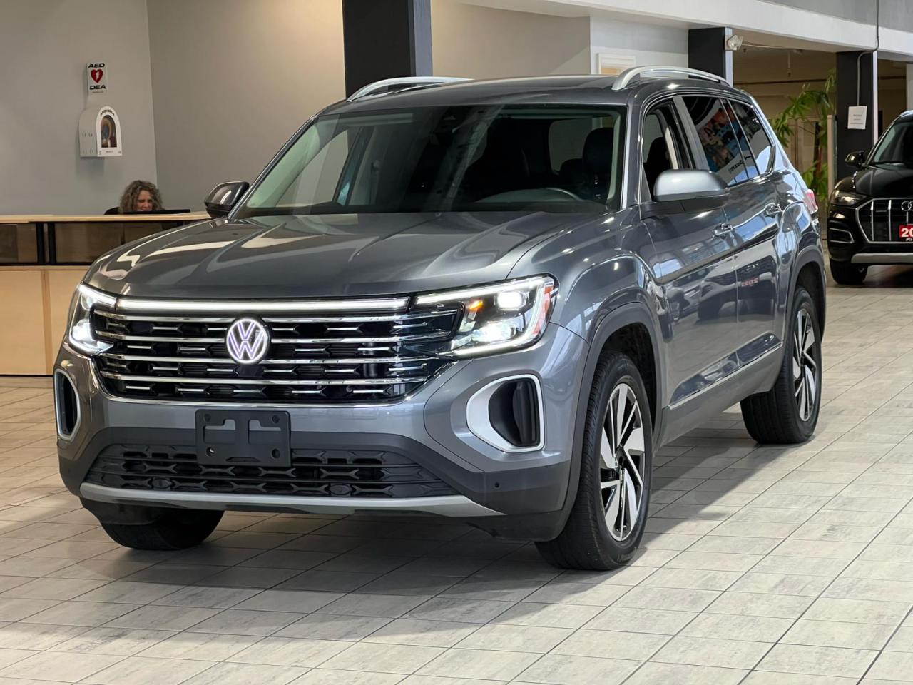 Used 2024 Volkswagen Atlas HIGHLINE for sale in North York, ON