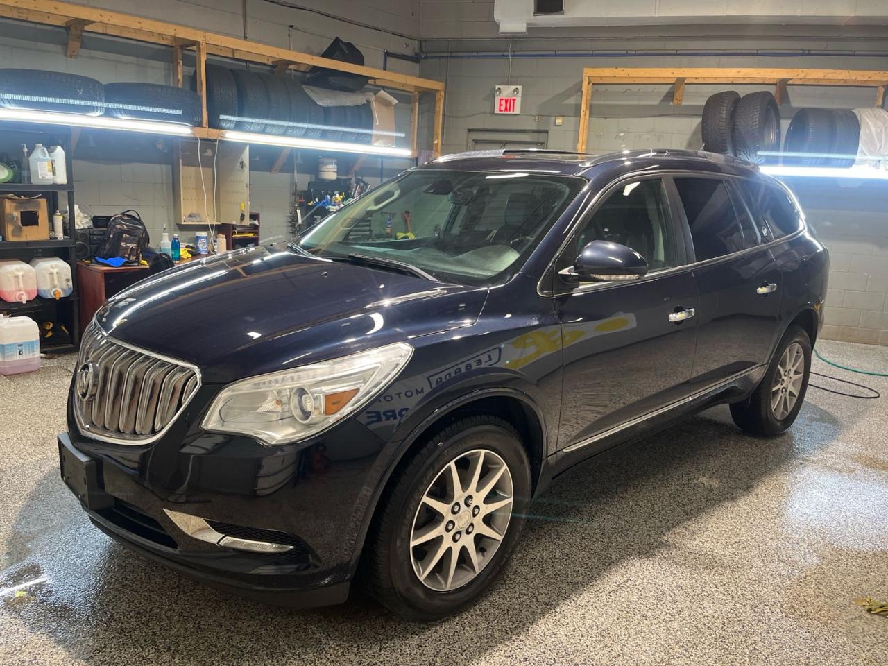 Used 2015 Buick Enclave 7 Passenger * Leather * Navigation * Sunroof * Bose Sound System * Remote Start System * Rear Parking Sensors * Lane Departure Warning * Blind SpotFWD for sale in Cambridge, ON