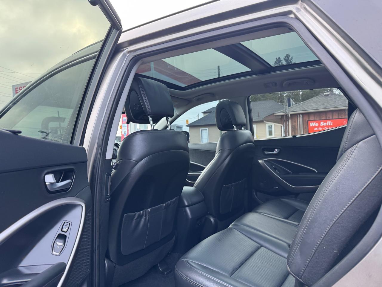 2016 Hyundai Santa Fe Sport Limited 4x4 panoramic roof navigation - Photo #10