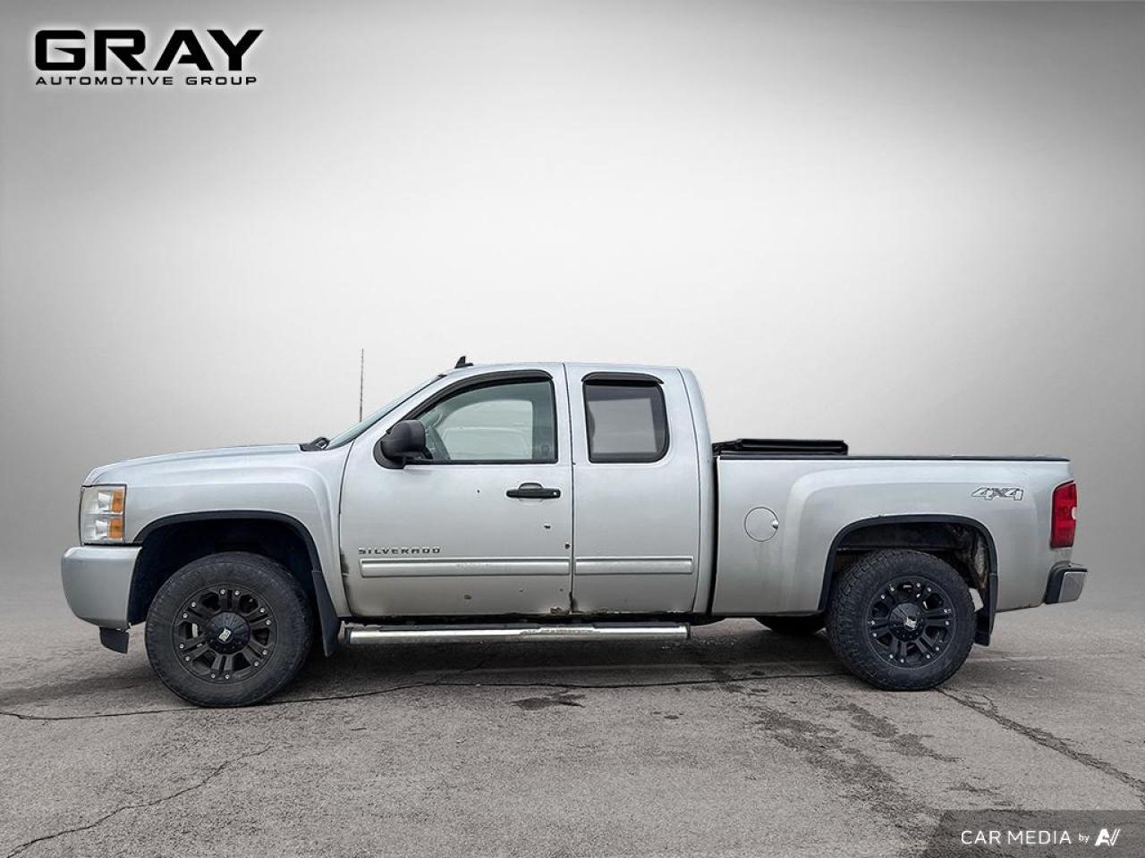 2010 Chevrolet Silverado 1500 LS/4x4/AS TRADED - Photo #2