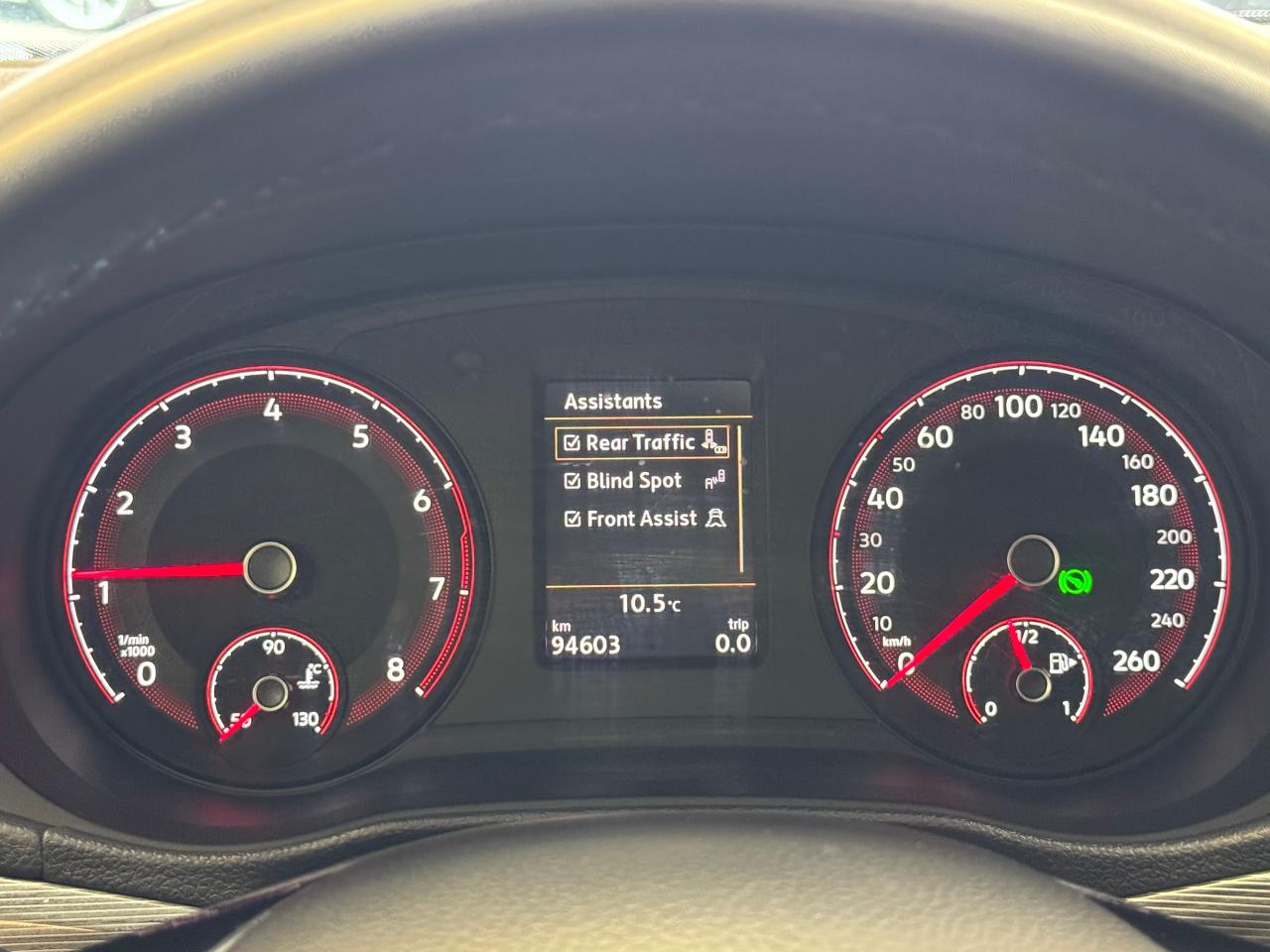 2021 Volkswagen Passat Highline+Adaptive Cruise+LKA+CLEAN CARFAX - Photo #19