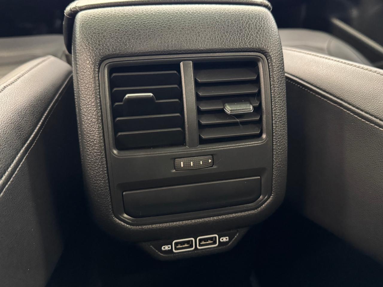 2021 Volkswagen Passat Highline+Adaptive Cruise+LKA+CLEAN CARFAX - Photo #44