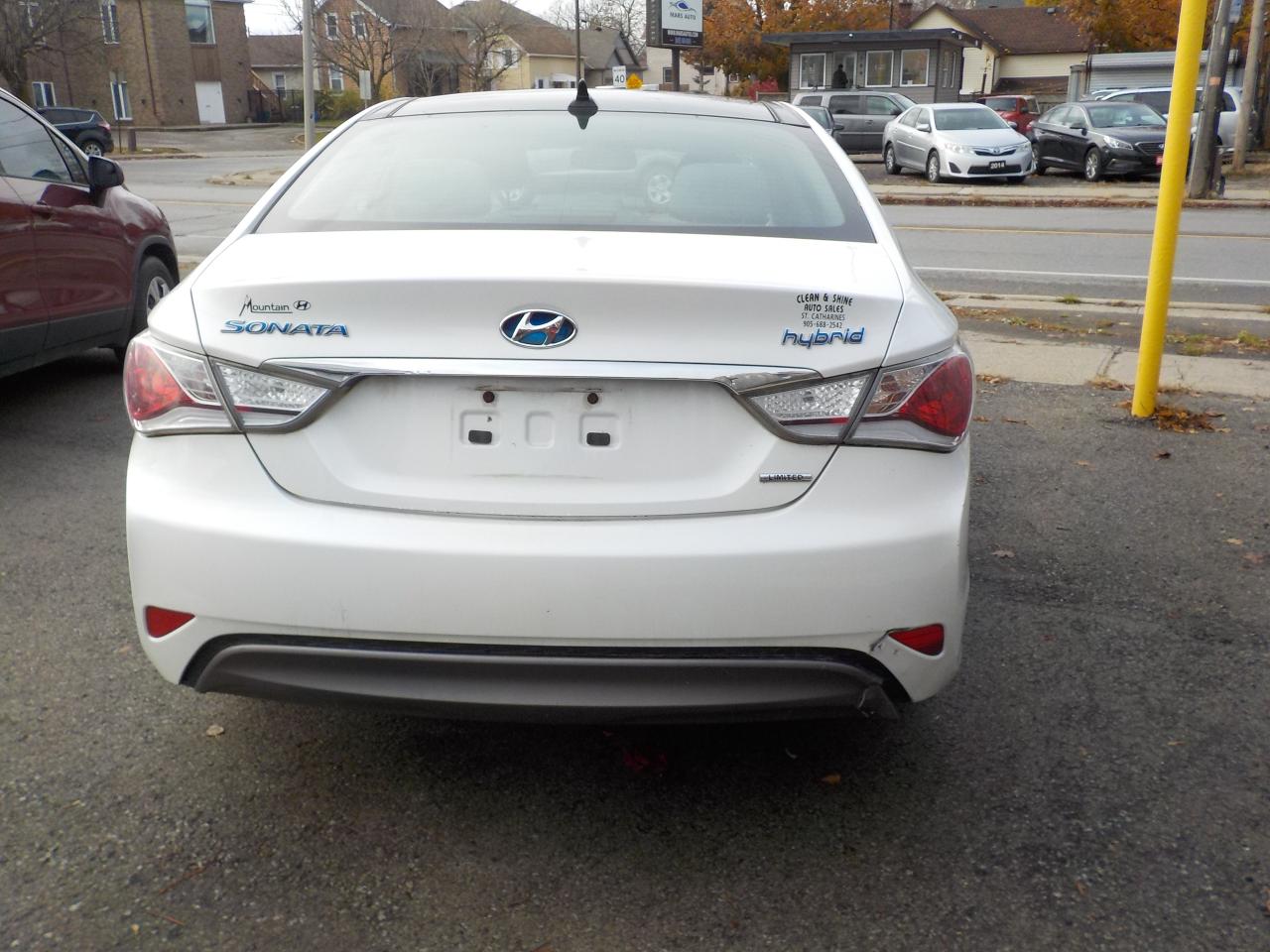 2013 Hyundai Sonata Hybrid Limited Photo3