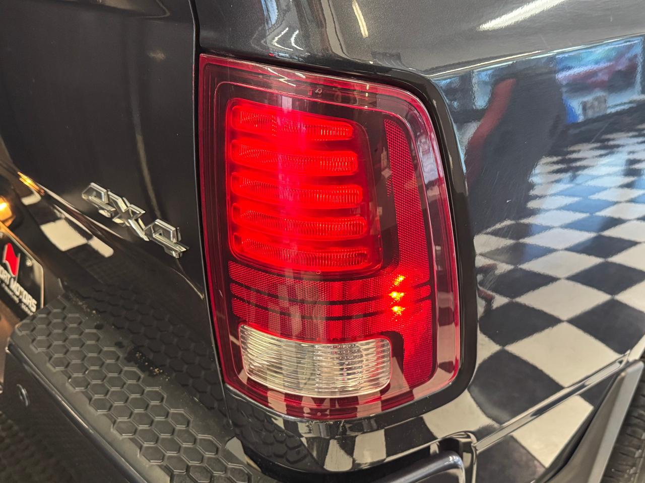 2014 RAM 1500 SPORT 5.7L V8 4x4+Roof+Rust Proofed+CLEAN CARFAX Photo133