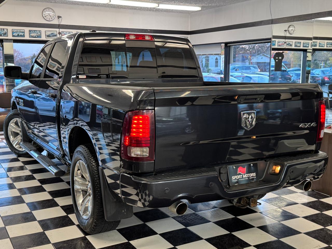 2014 RAM 1500 SPORT 5.7L V8 4x4+Roof+Rust Proofed+CLEAN CARFAX - Photo #16