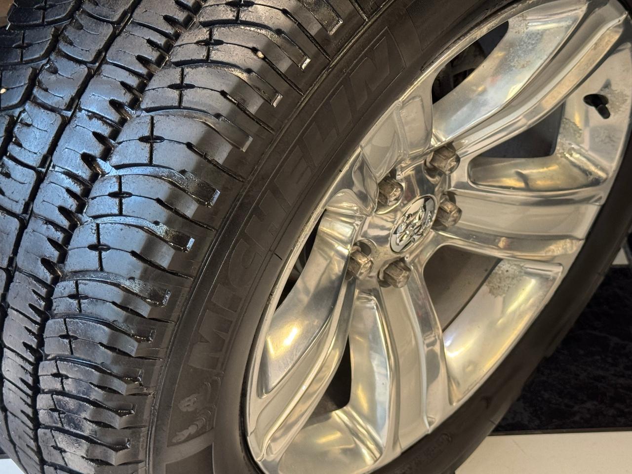 2014 RAM 1500 SPORT 5.7L V8 4x4+Roof+Rust Proofed+CLEAN CARFAX - Photo #15