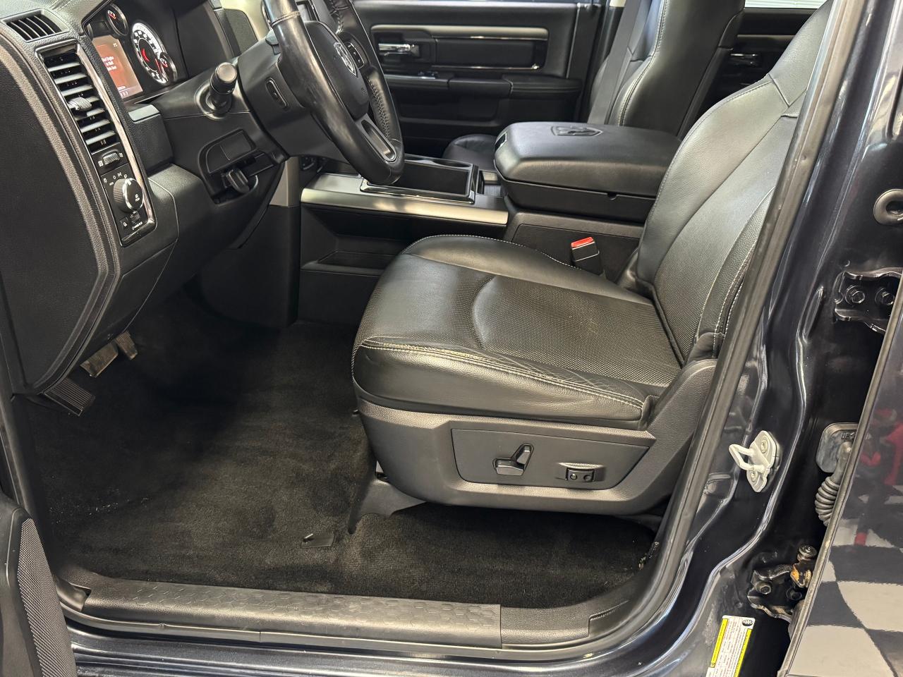 2014 RAM 1500 SPORT 5.7L V8 4x4+Roof+Rust Proofed+CLEAN CARFAX - Photo #21
