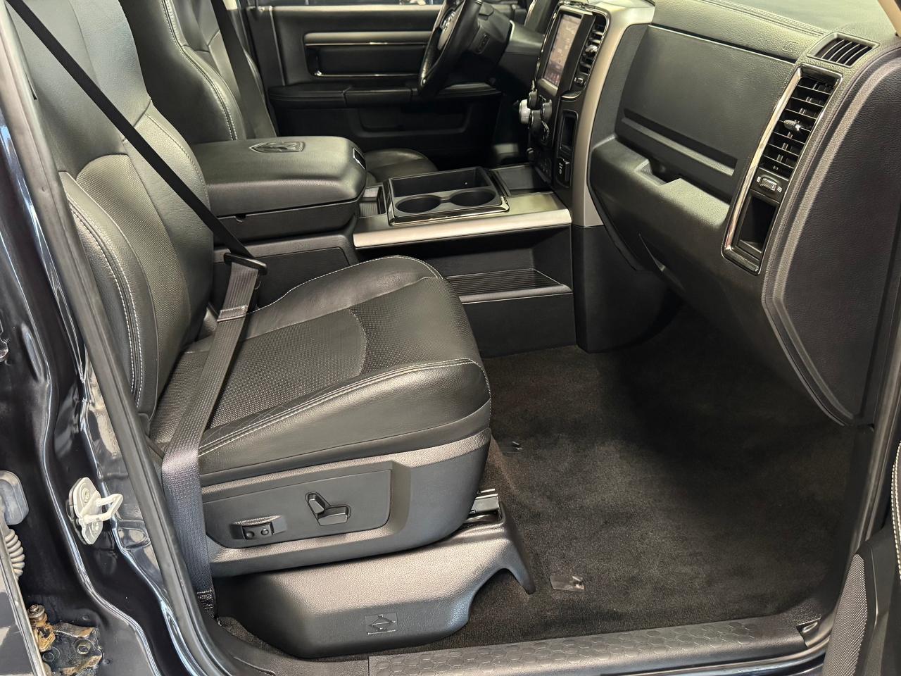 2014 RAM 1500 SPORT 5.7L V8 4x4+Roof+Rust Proofed+CLEAN CARFAX Photo91