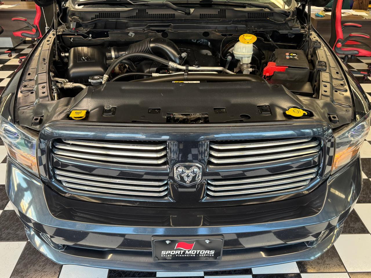 2014 RAM 1500 SPORT 5.7L V8 4x4+Roof+Rust Proofed+CLEAN CARFAX - Photo #11