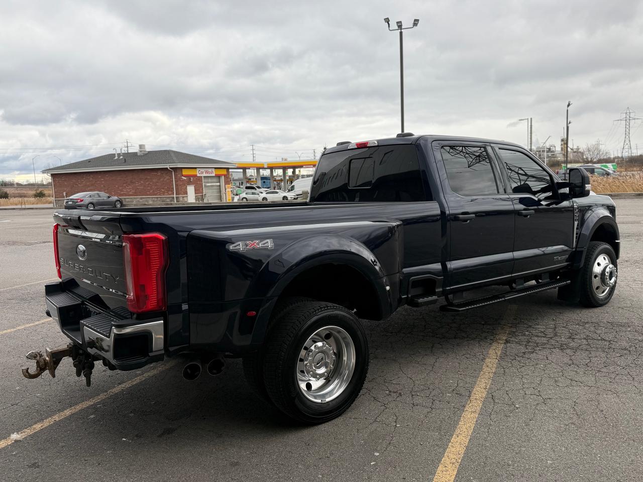 2023 Ford F-450 Super Duty DRW XLT **5TH WHEEL PREP PACKAGE** Photo4