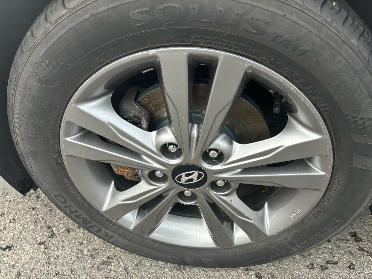 2018 Hyundai Elantra GL, Blind spot monitor, Back-Up Camera, Alloy Rims