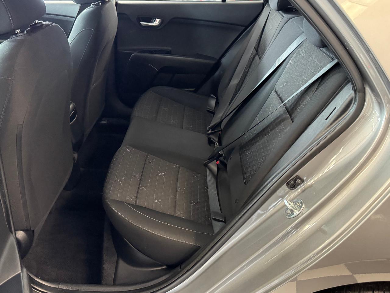 2021 Kia Rio LX+ApplePlay+Heated Seats+CLEAN CARFAX Photo86