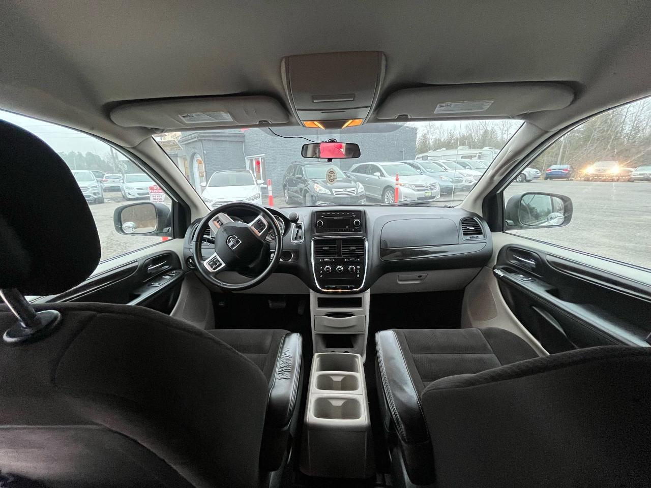 2016 Dodge Grand Caravan SXT - Photo #15