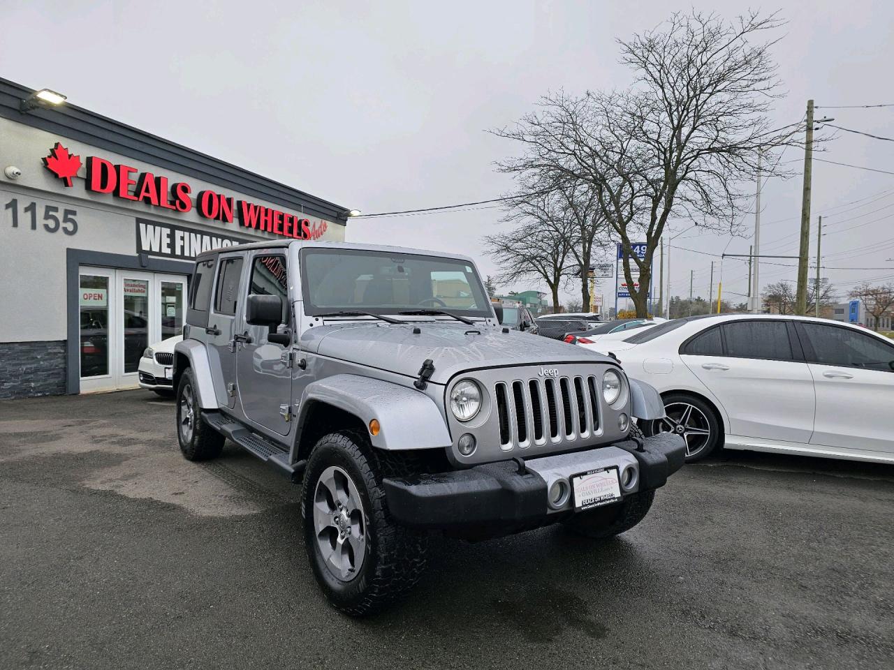 Used 2018 Jeep Wrangler JK Unlimited Sahara 4x4 for sale in Oakville, ON