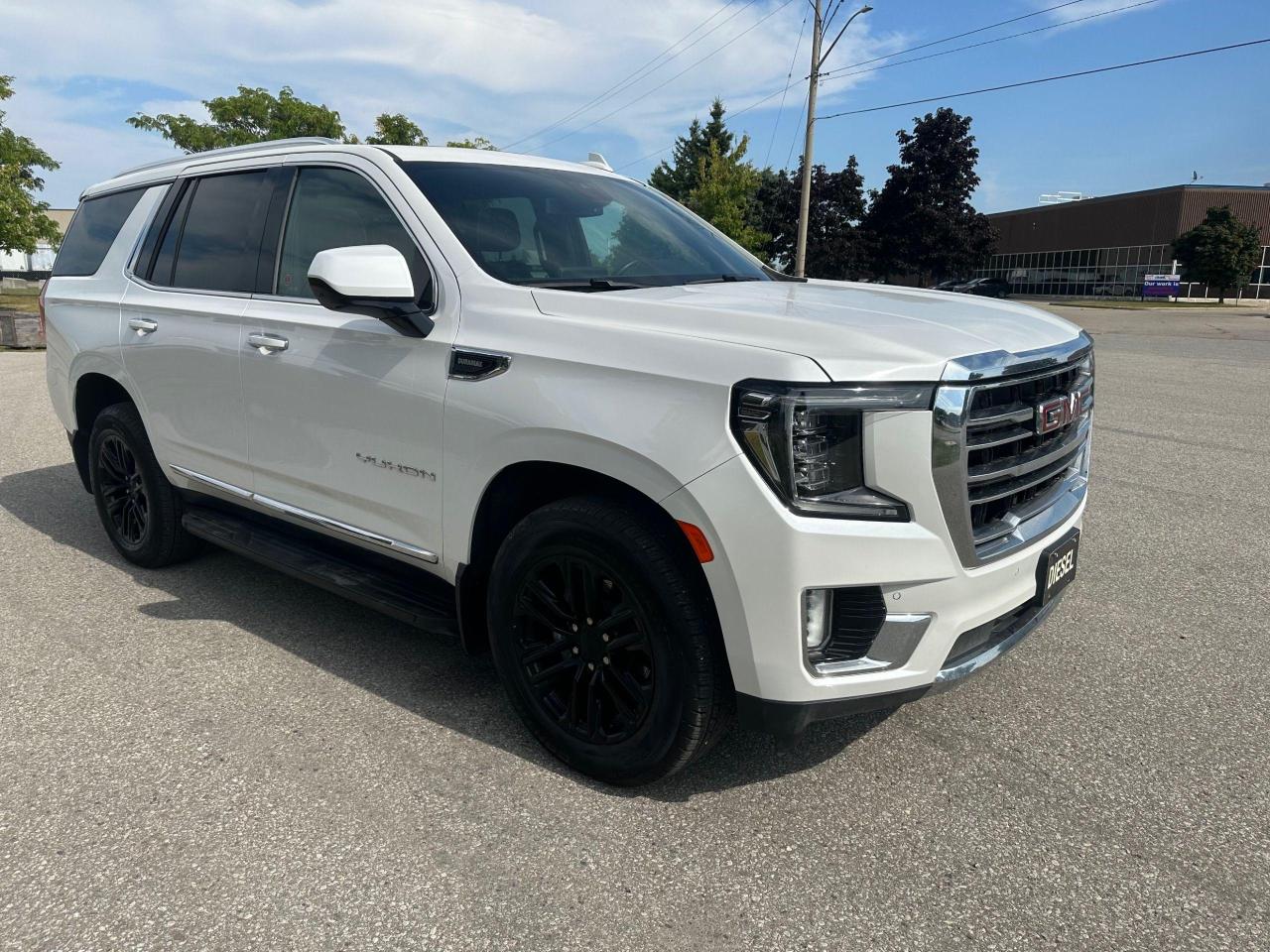 2023 GMC Yukon SLT - DURAMAX - Photo #7