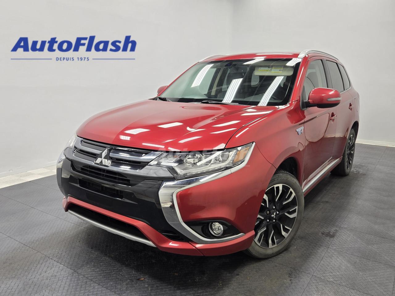 Used 2018 Mitsubishi Outlander Phev SE, PLUGIN HYBRID, AWD, CAMERA, SIEGES CHAUFF for sale in Saint-Hubert, QC